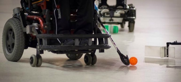 wheelchair-hockey-body.jpg